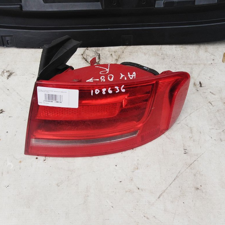 Фонарь AUDI A4 8K 2008- седан наружный правый Б/У