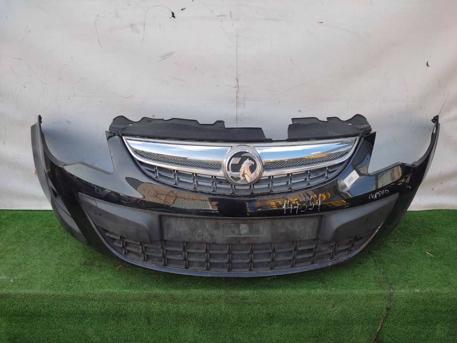 Бампер OPEL CORSA D 2011- передний чёрный б/у