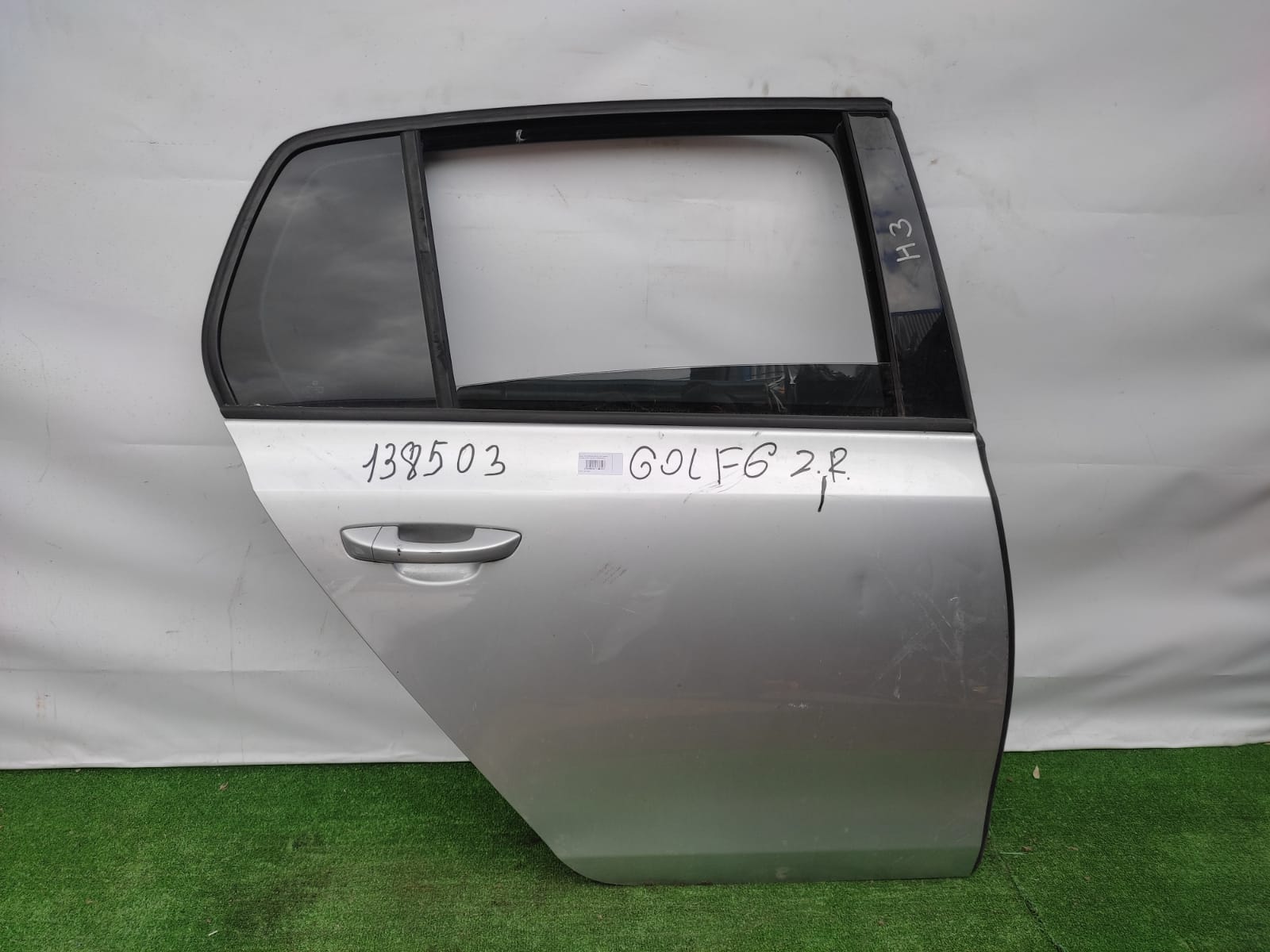 Дверь VOLKSWAGEN GOLF 6 2009- задняя правая серебро б/у