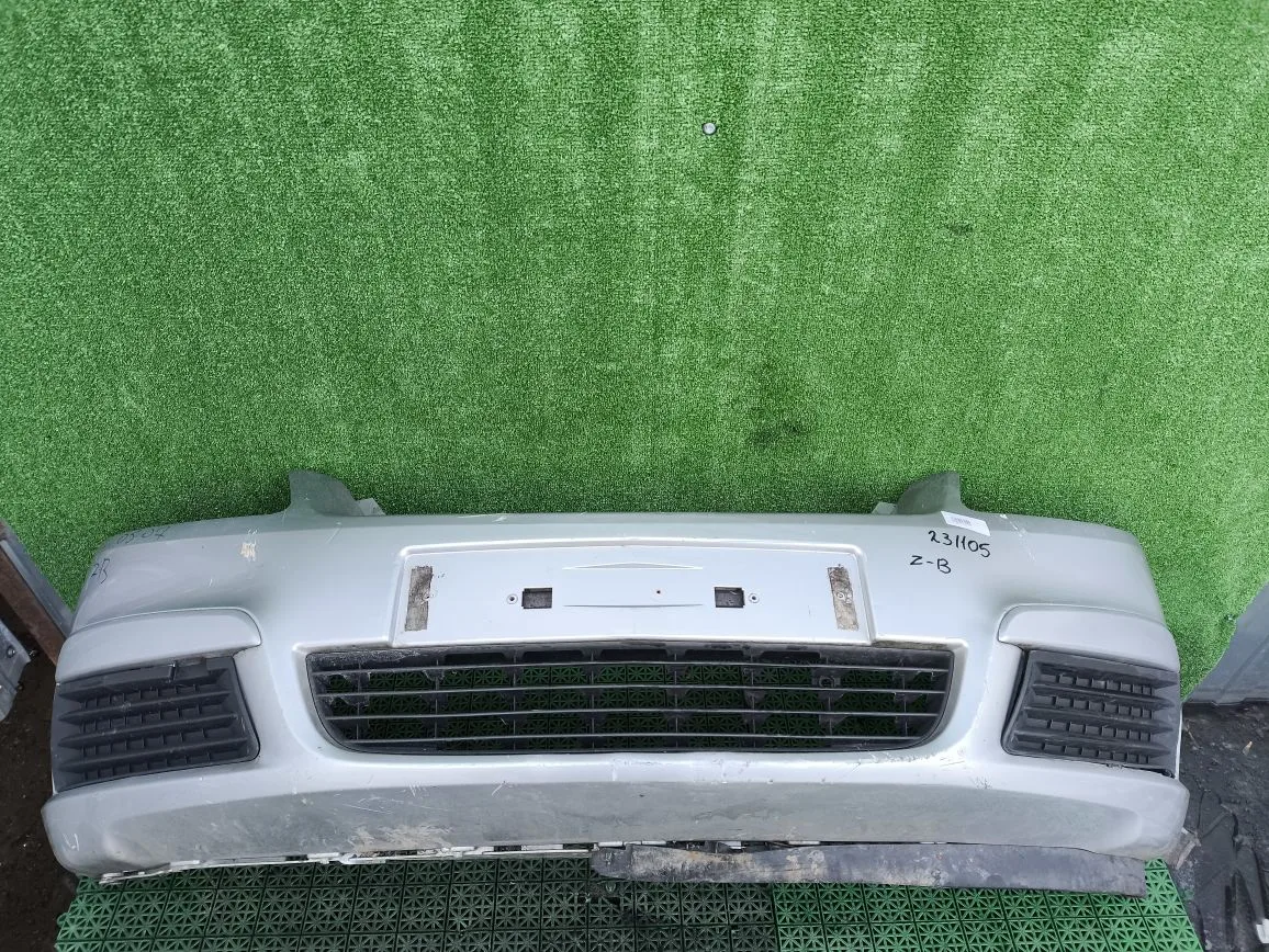 Бампер OPEL ZAFIRA B 2005- передний серебро б/у