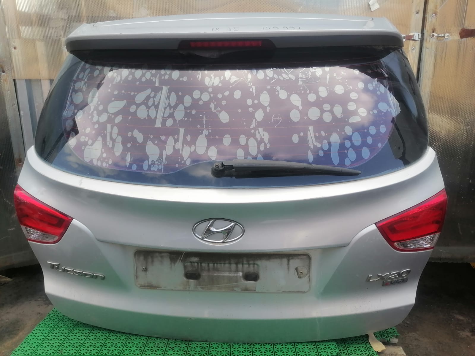 Крышка багажника HYUNDAI IX35, TUCSON 2 2010- серая б/у