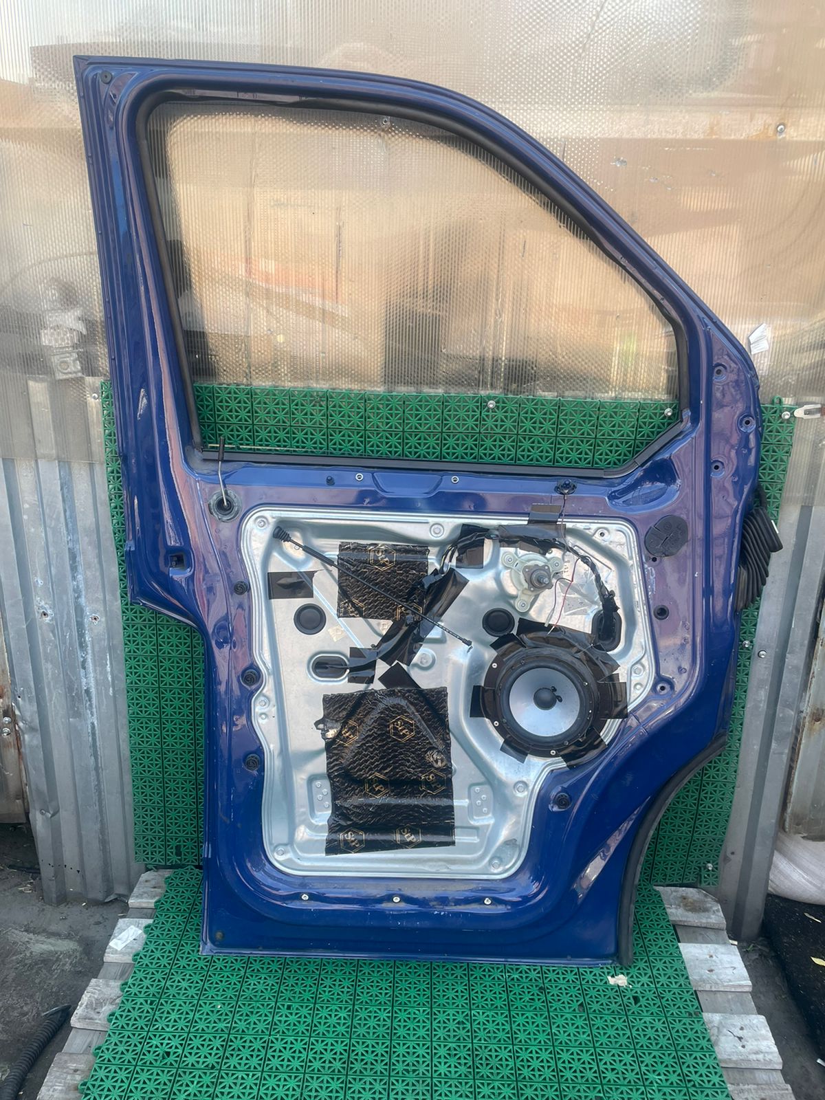 Стеклоподъемник VOLKSWAGEN TRANSPORTER T5 2003- передний механический левый б/у