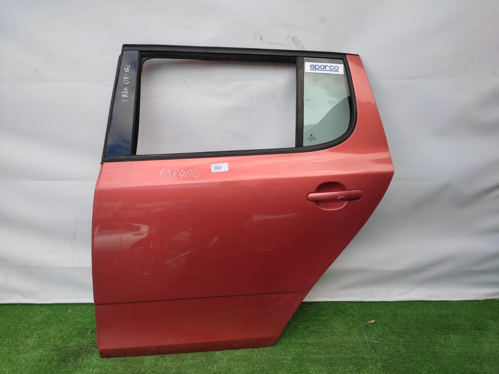 Дверь SKODA FABIA 2 2007- задняя левая хэтчбек оранжевая б/у
