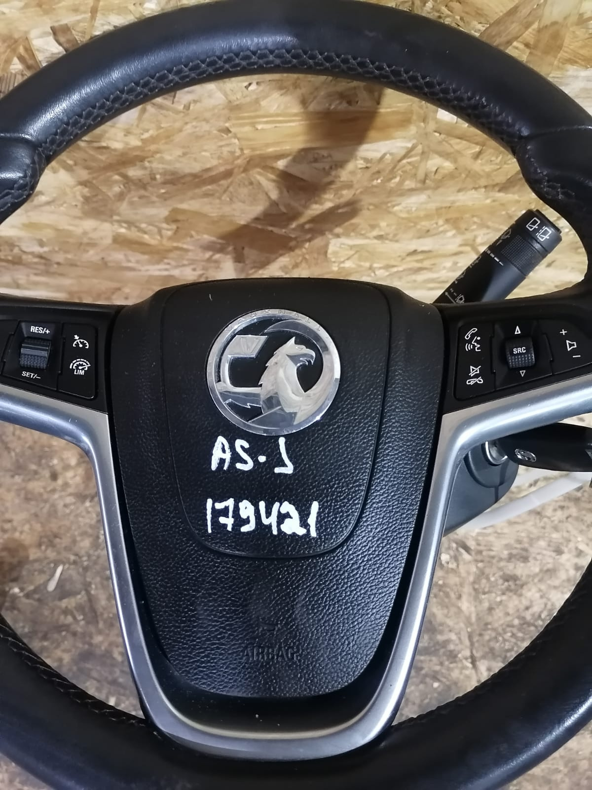 Подушка безопасности OPEL ASTRA J 2010- руль б/у