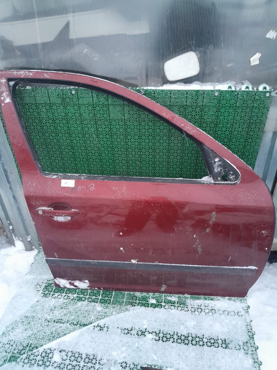 Дверь SKODA OCTAVIA 1Z 2004- передняя правая вишнёвая б/у