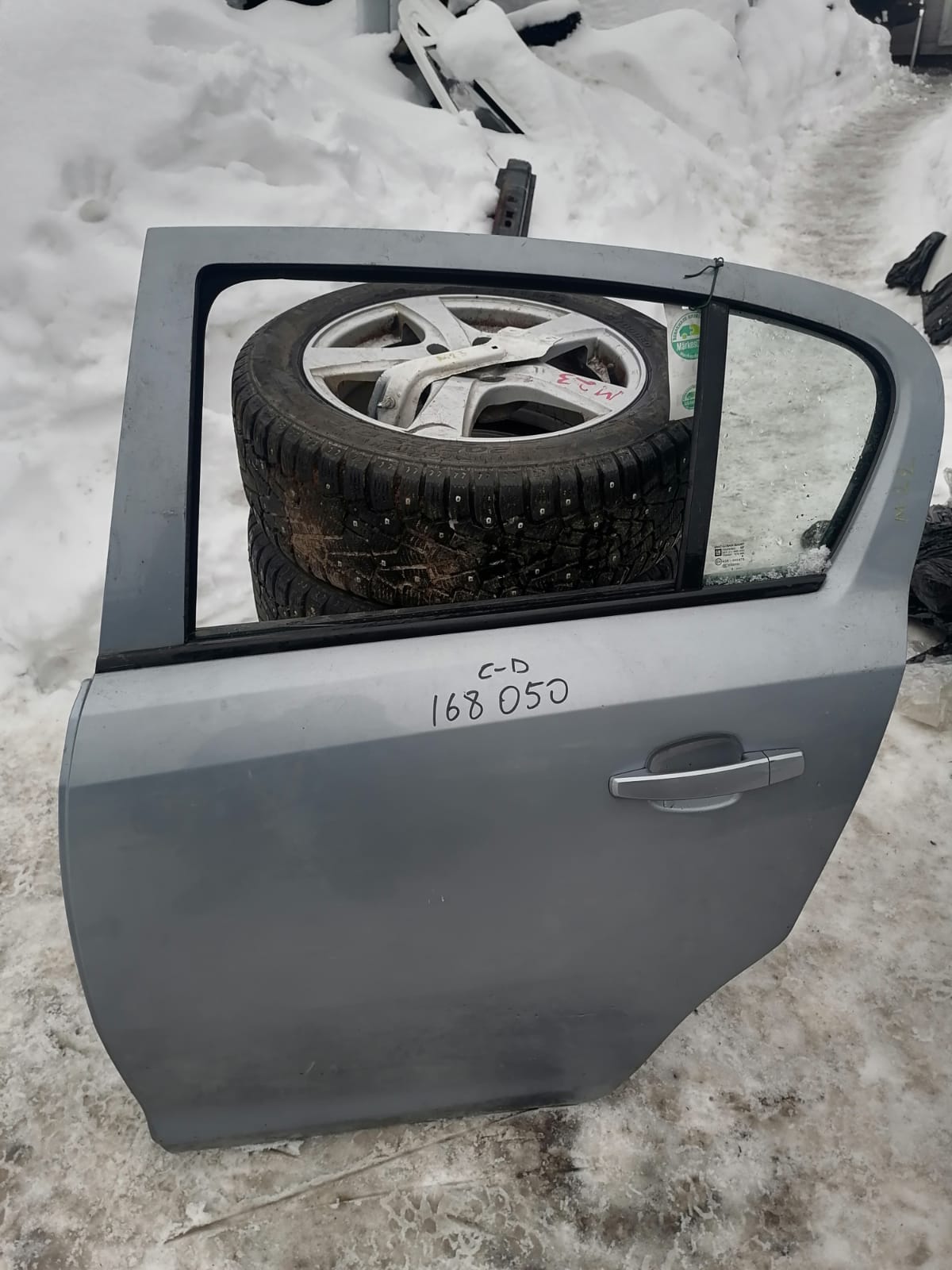 Стекло двери OPEL CORSA D 2006- заднее форточка левое б/у