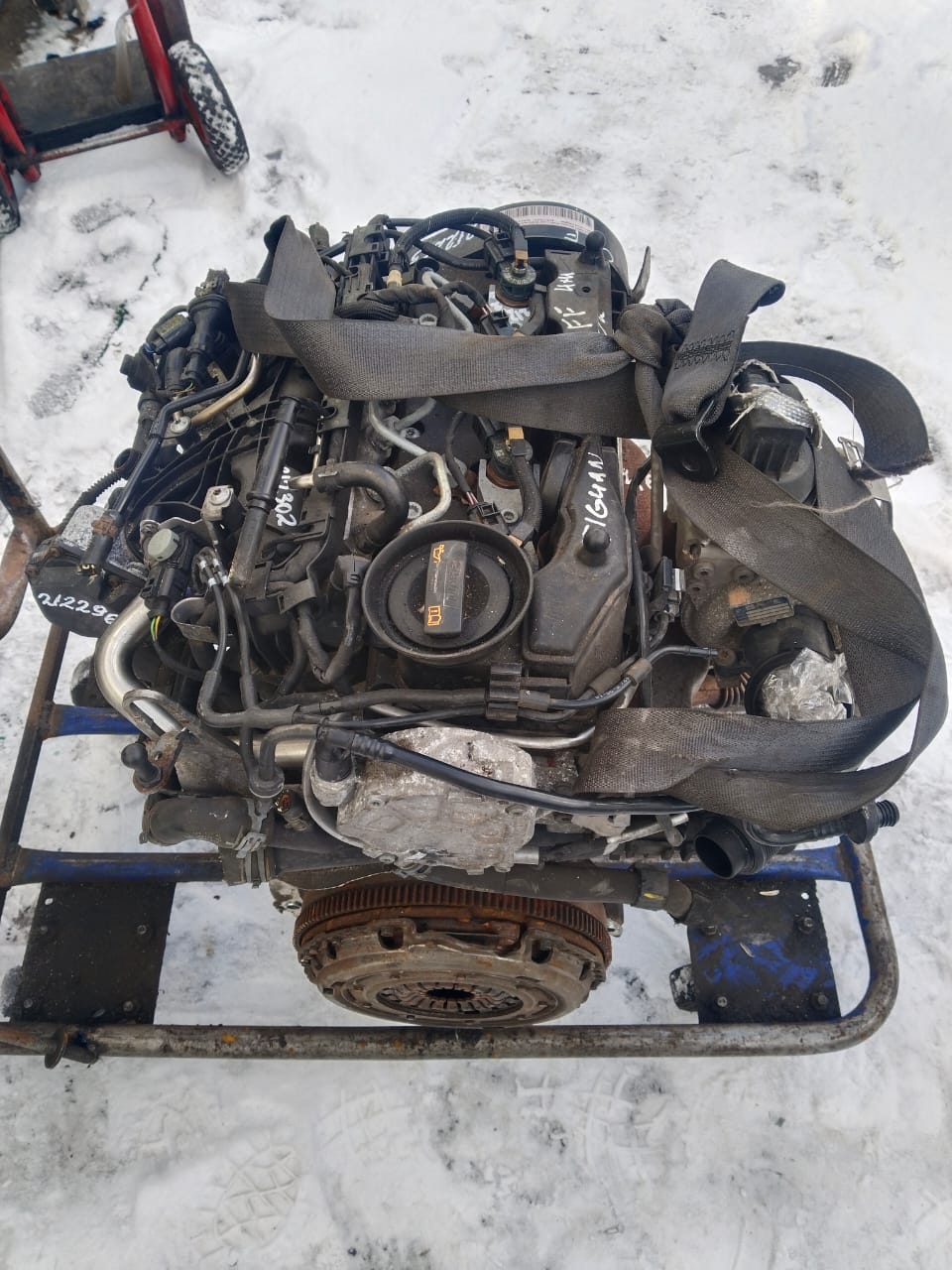Радиатор системы рециркуляции EGR AUDI A3, SKODA OCTAVIA 1Z, VOLKSWAGEN GOLF 5/5+, JETTA 5, PASSAT B6, CADDY, TOURAN 1,6 CAYD 2011- б/у