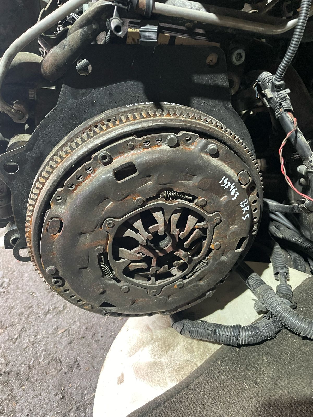 Маховик двигателя AUDI A3, SKODA OCTAVIA 1Z, VOLKSWAGEN GOLF 5/5+, JETTA 5, PASSAT B6 BRS 2004- МКПП  5 б/у
