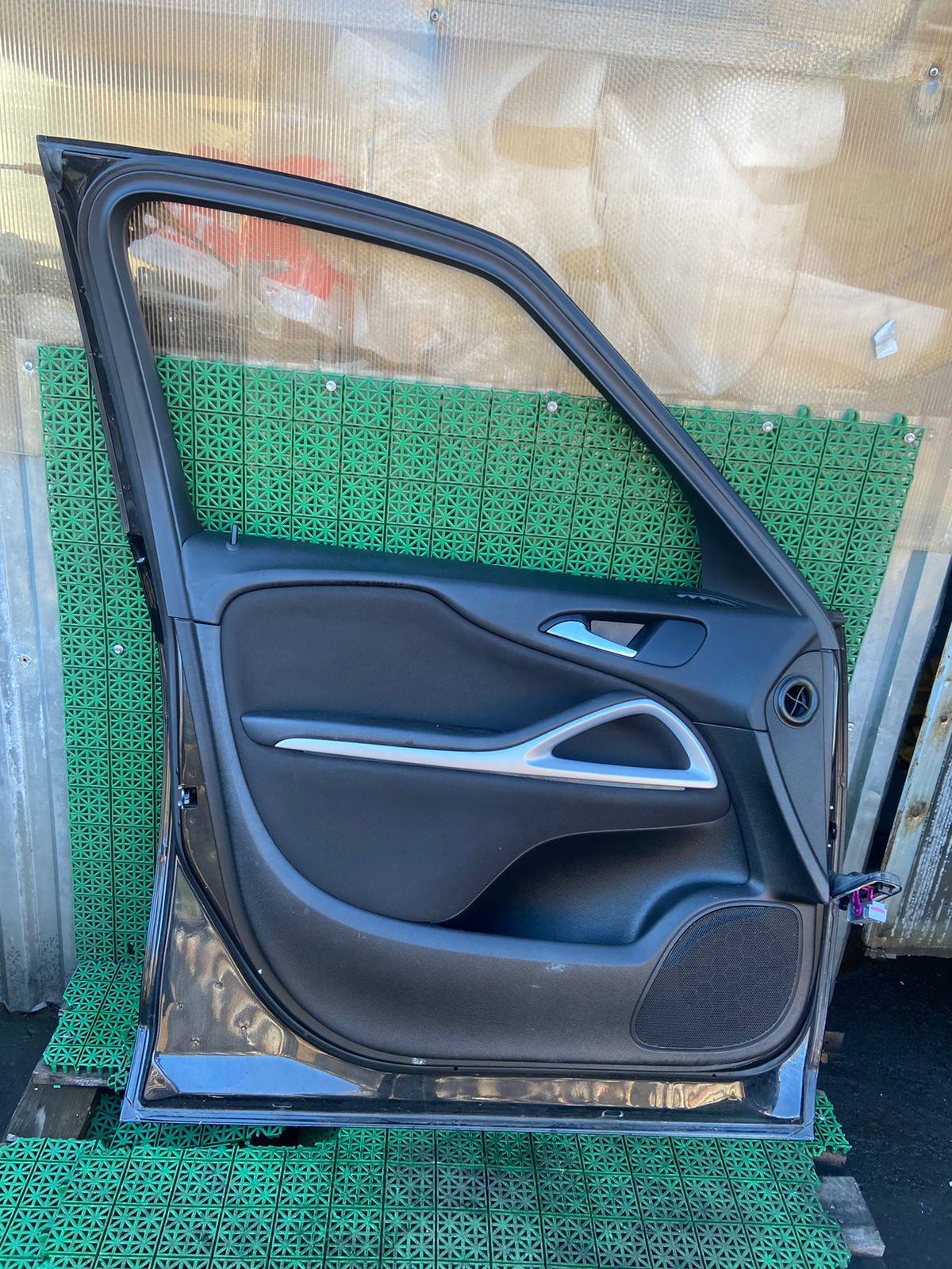 Стеклоподъемник OPEL ZAFIRA C 2013- передний левый б/у