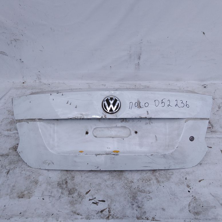 Крышка багажника VOLKSWAGEN POLO 2010- седан белая Б/У