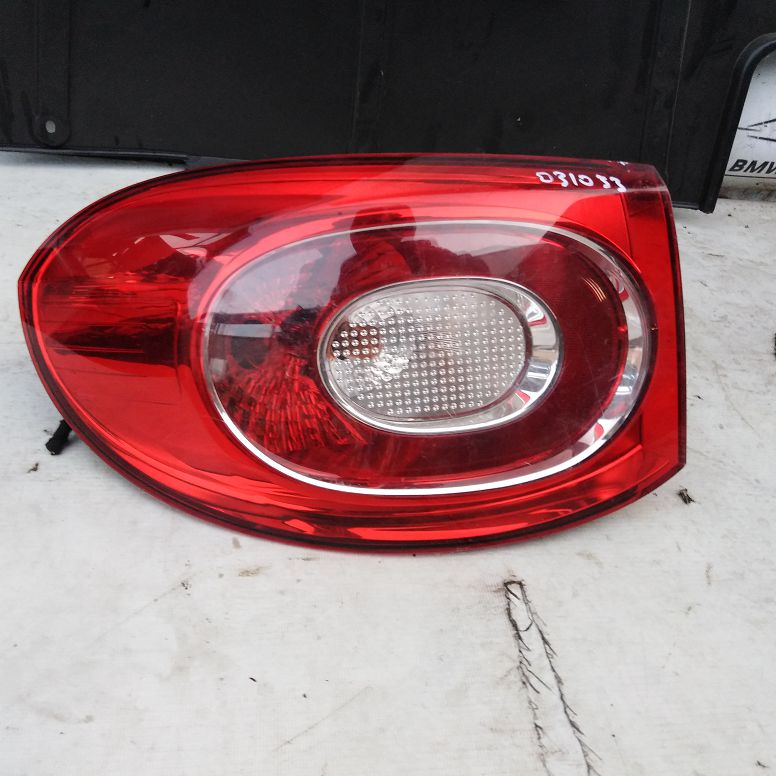 Фонарь VOLKSWAGEN TIGUAN 2008- наружный левый Б/У