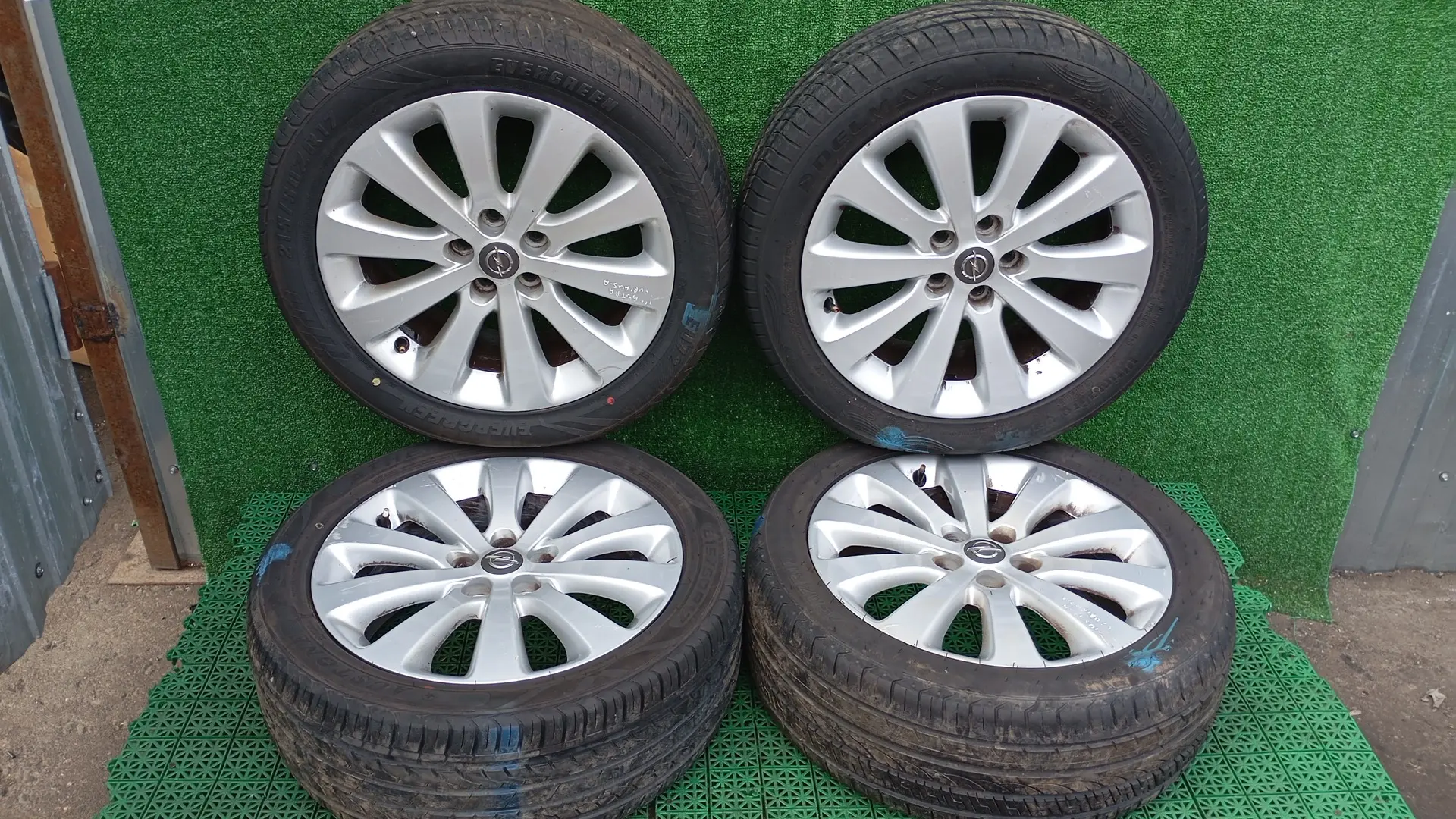 Диск колёсный OPEL ASTRA J 2010- литой комплект R17 7J ET42 б/у