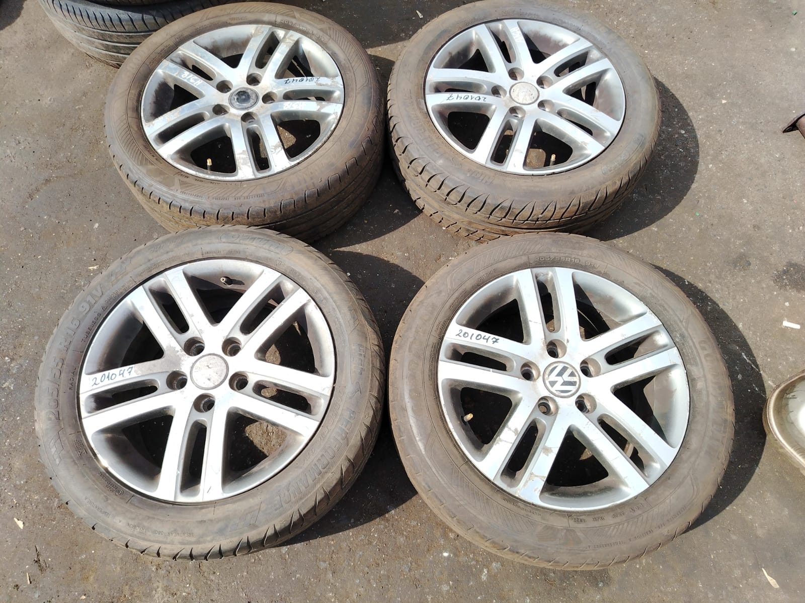 Диск колёсный VOLKSWAGEN GOLF 5, PASSAT B6 2004- литой комплект R16 6,5J 50ET б/у