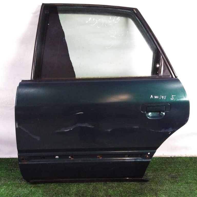 Дверь AUDI A100/45 1991- задняя левая зелёная Б/У