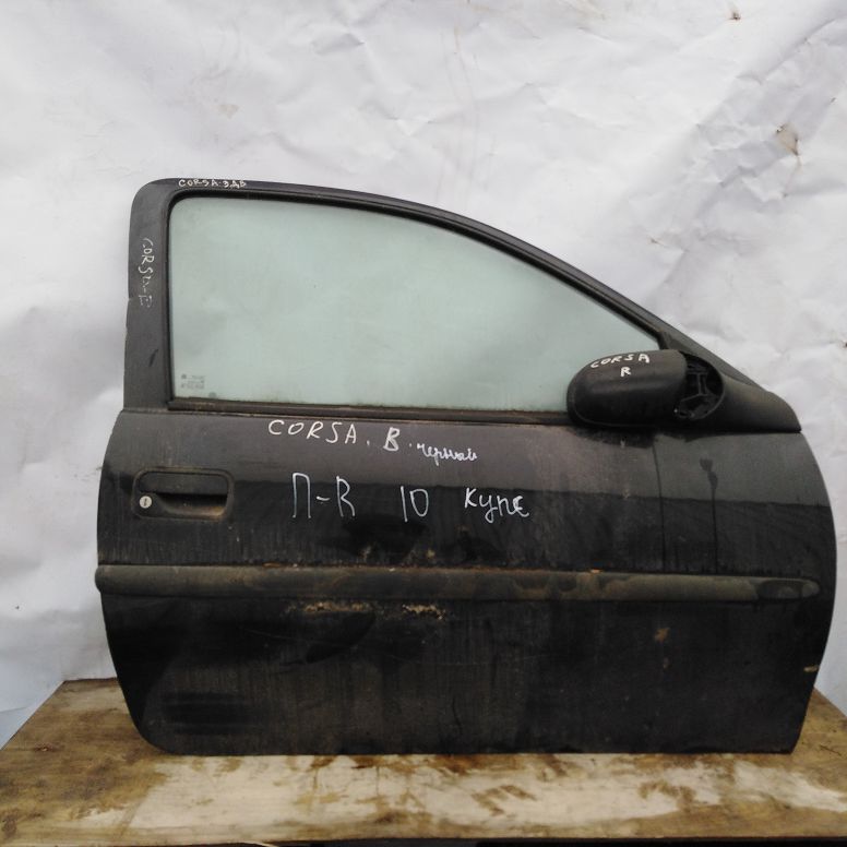 Дверь OPEL CORSA B 1993- купе 3хдверная передняя правая чёрная Б/У