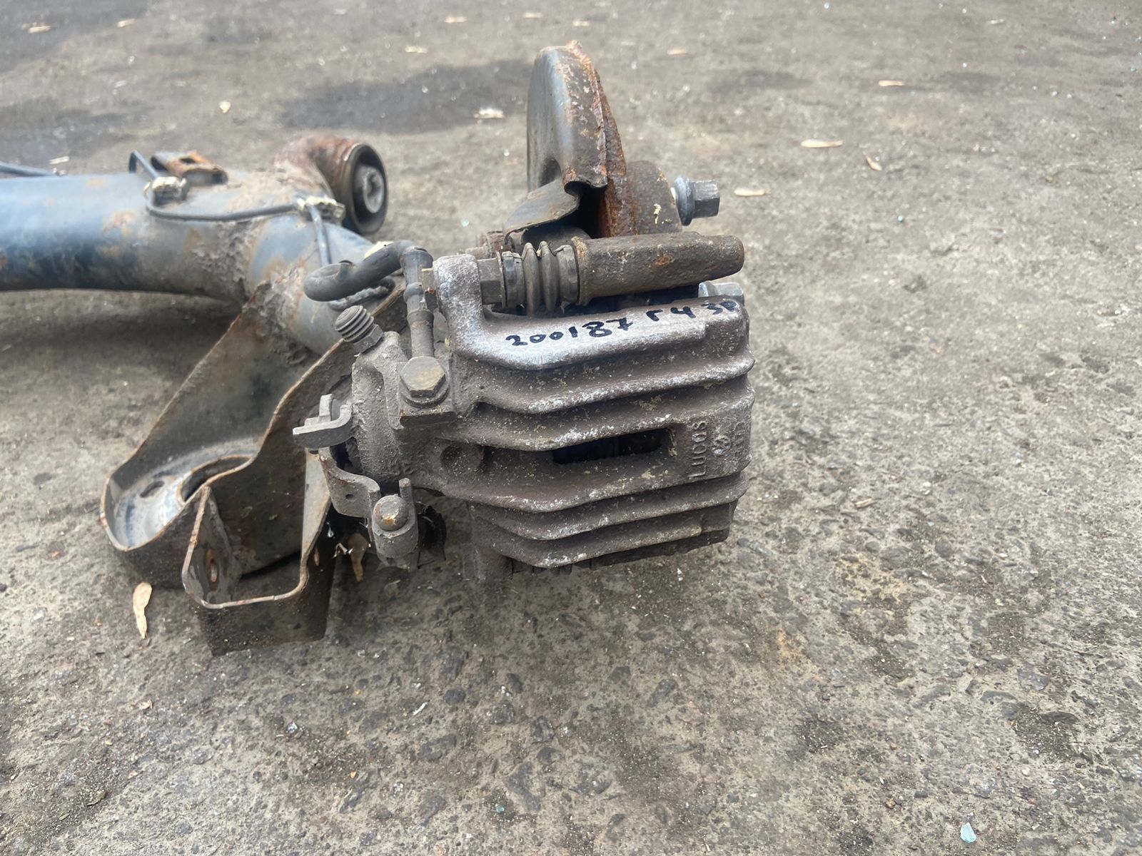 Суппорт тормозной AUDI A1/A3, SKODA OCTAVIA 1U, RAPID, VOLKSWAGEN GOLF 4, POLO 1997- задний правый б/у