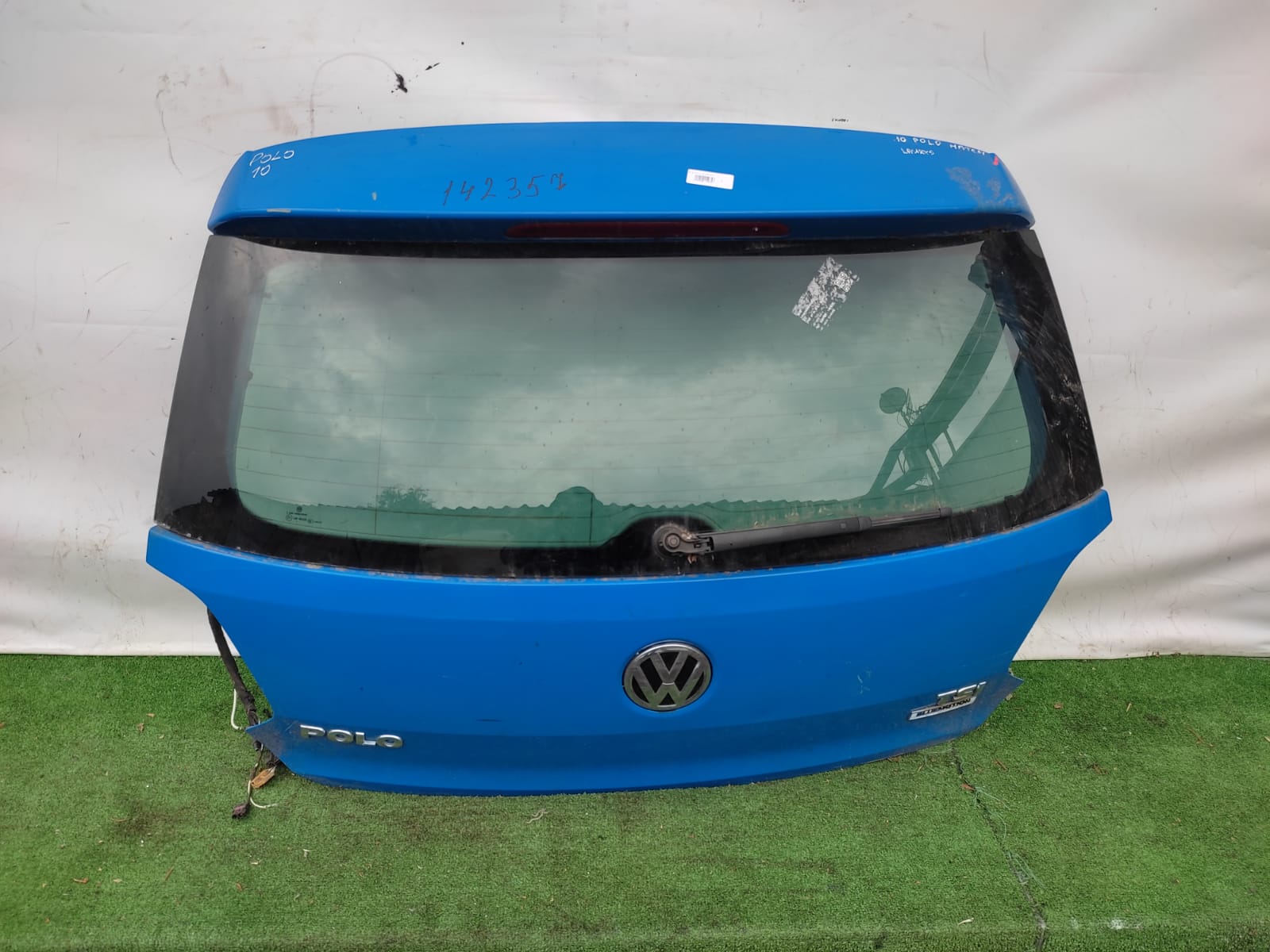 Крышка багажника VOLKSWAGEN POLO 2009- хэтчбек голубая б/у
