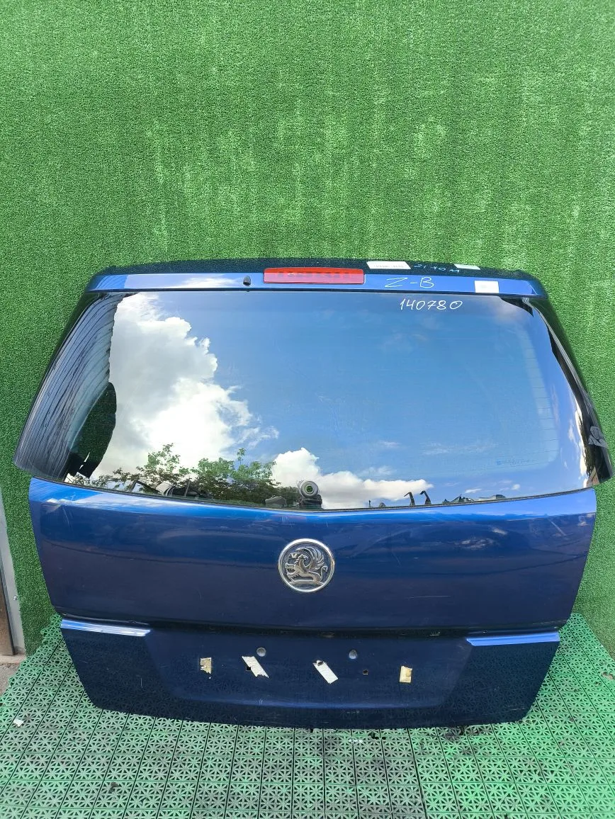 Крышка багажника OPEL ZAFIRA B 2005- синяя б/у