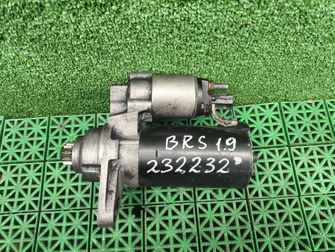 Стартер AUDI A3, SKODA OCTAVIA 1Z, VOLKSWAGEN GOLF 5/5+, JETTA 5, PASSAT B6, CADDY, TOURAN 1,9 2004- (10/3) BKC б/у
