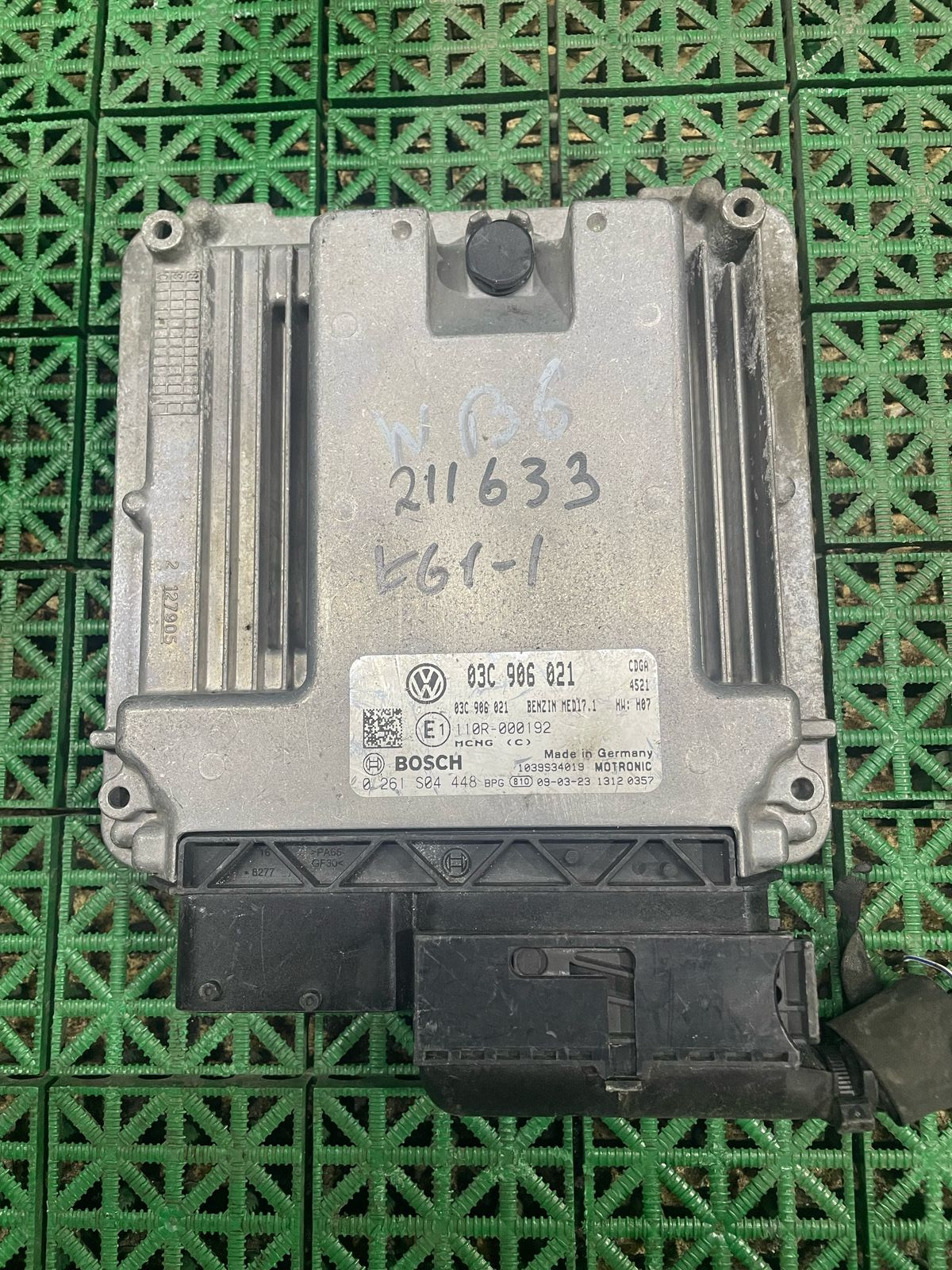 Блок управления двигателя ДВС ЭБУ VOLKSWAGEN PASSAT B6 1,4T 16V CDGA  2005- б/у