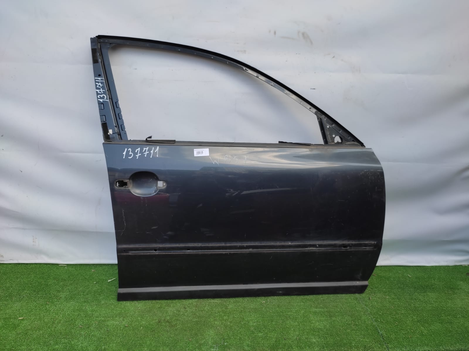 Дверь VOLKSWAGEN PASSAT B5,B5+ 1997- передняя правая серая б/у