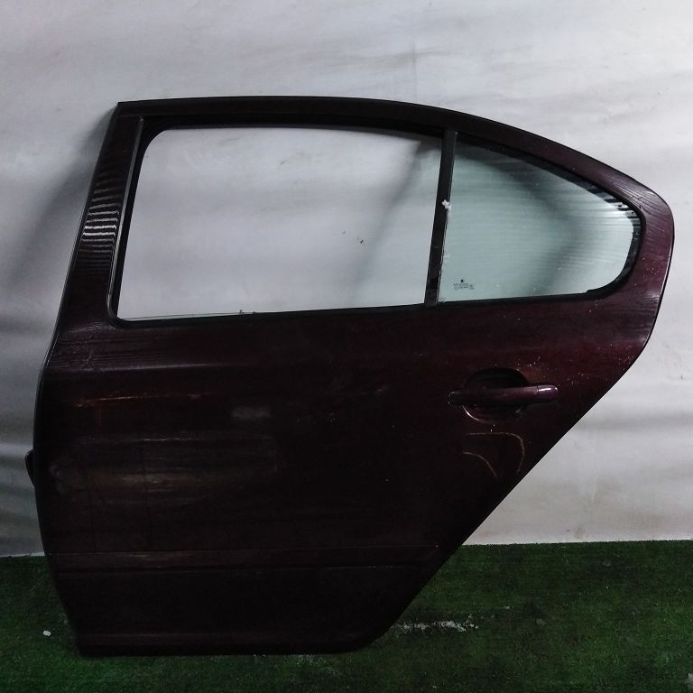 Дверь SKODA OCTAVIA 1Z 2004- задняя левая хэтчбек бордовый Б/У