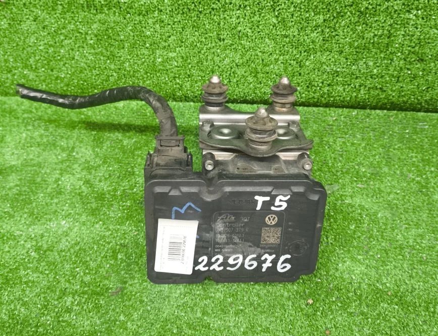 Блок ABS VOLKSWAGEN TRANSPORTER T5 7H0614517B 2007- 7H0907379R б/у