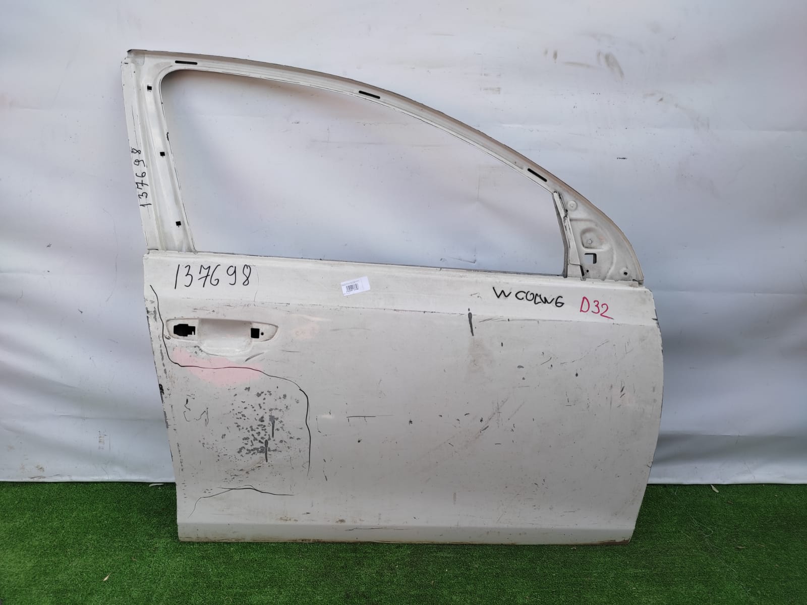 Дверь VOLKSWAGEN GOLF 6 2009- передняя правая белая б/у