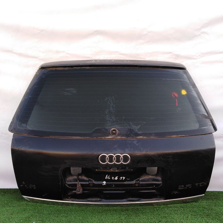 Крышка багажника AUDI A6 C5 1997- универсал черная Б/У