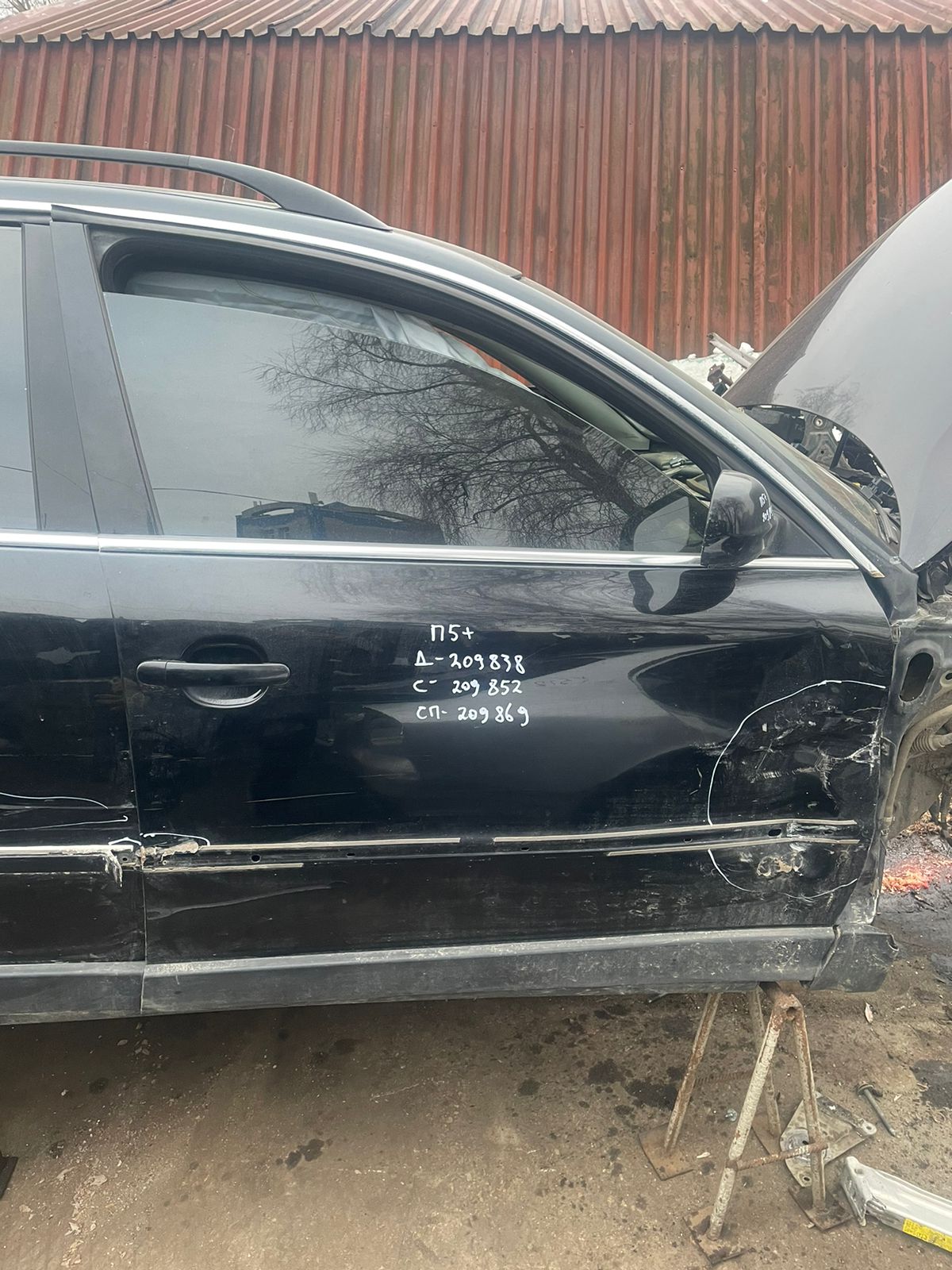 Порог VOLKSWAGEN PASSAT B5/B5+ 1997- правый черный б/у