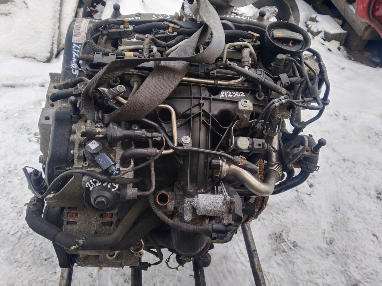 Коллектор впускной AUDI A3, SKODA OCTAVIA 1Z, VOLKSWAGEN GOLF 6, PASSAT B7, CADDY  2,0 CFFA 2011- б/у