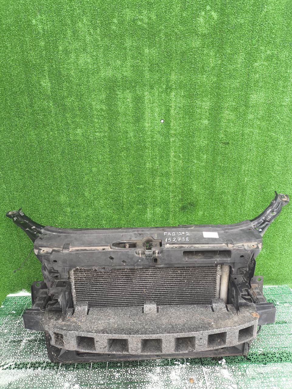 Панель передняя SKODA FABIA 2, ROOMSTER 2010- б/у