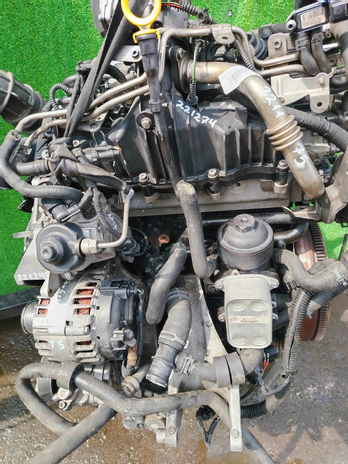 Кронштейн генератора и компрессора VOLKSWAGEN TRANSPORTER T5 CAAA 2,0 62KW/84лс 2011- б/у