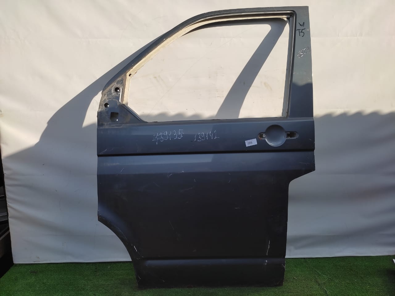 Дверь VOLKSWAGEN TRANSPORTER T5/T6 2003- передняя левая серая б/у