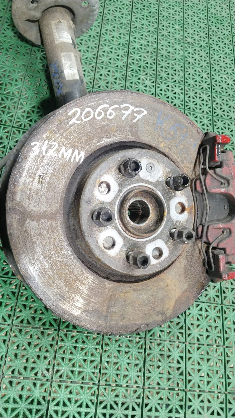Диск тормозной AUDI A3, SKODA OCTAVIA 1Z, VOLKSWAGEN GOLF 5/5+/6, JETTA 5, PASSAT B6/B7/CC, CADDY, TOURAN, TIGUAN, SHARAN 2004- передний (312мм) б/у
