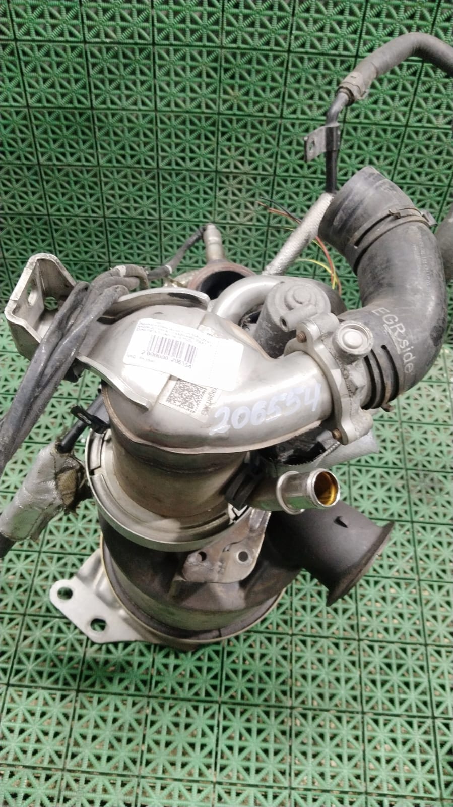 Радиатор системы рециркуляции EGR AUDI A3, SKODA OCTAVIA A7, VOLKSWAGEN GOLF 7 1,6 CLHA 20013- б/у