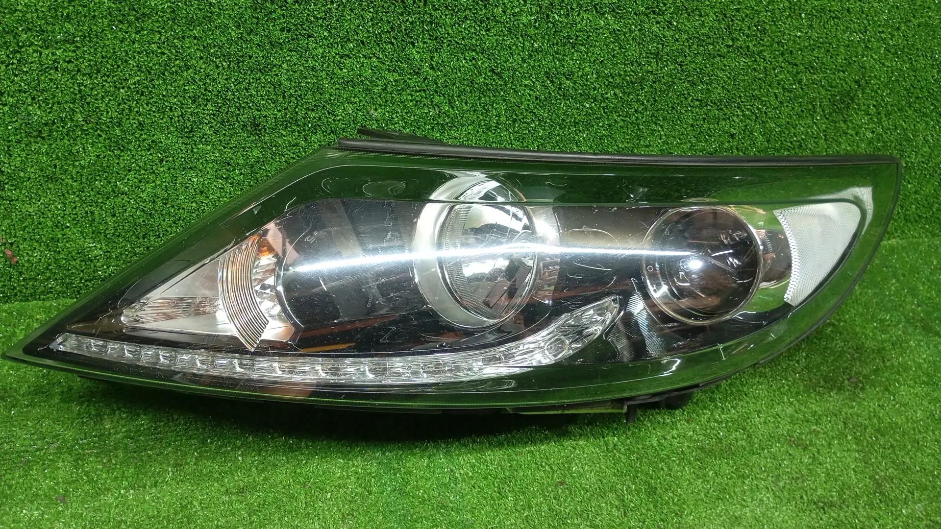 Фара KIA SPORTAGE 3 2010- ксенон с ходовыми огнями левая б/у