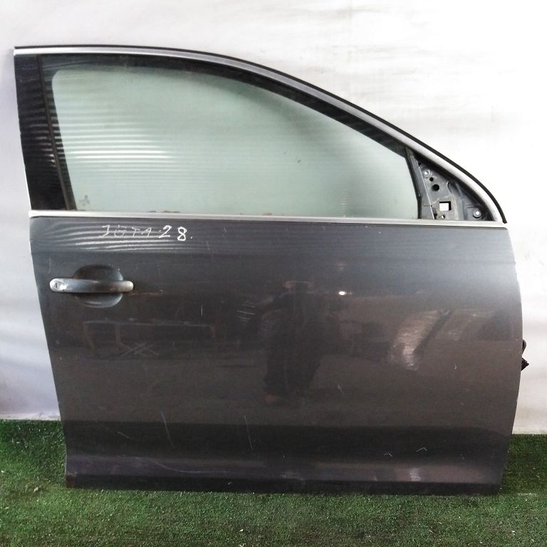 Дверь VOLKSWAGEN JETTA 5 2006- передняя правая серая Б/У