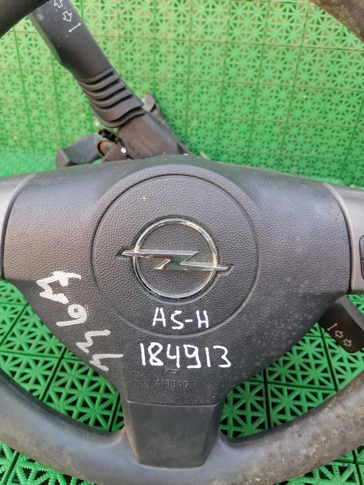 Подушка безопасности OPEL ASTRA H 2004- пассажирская в торпеду б/у
