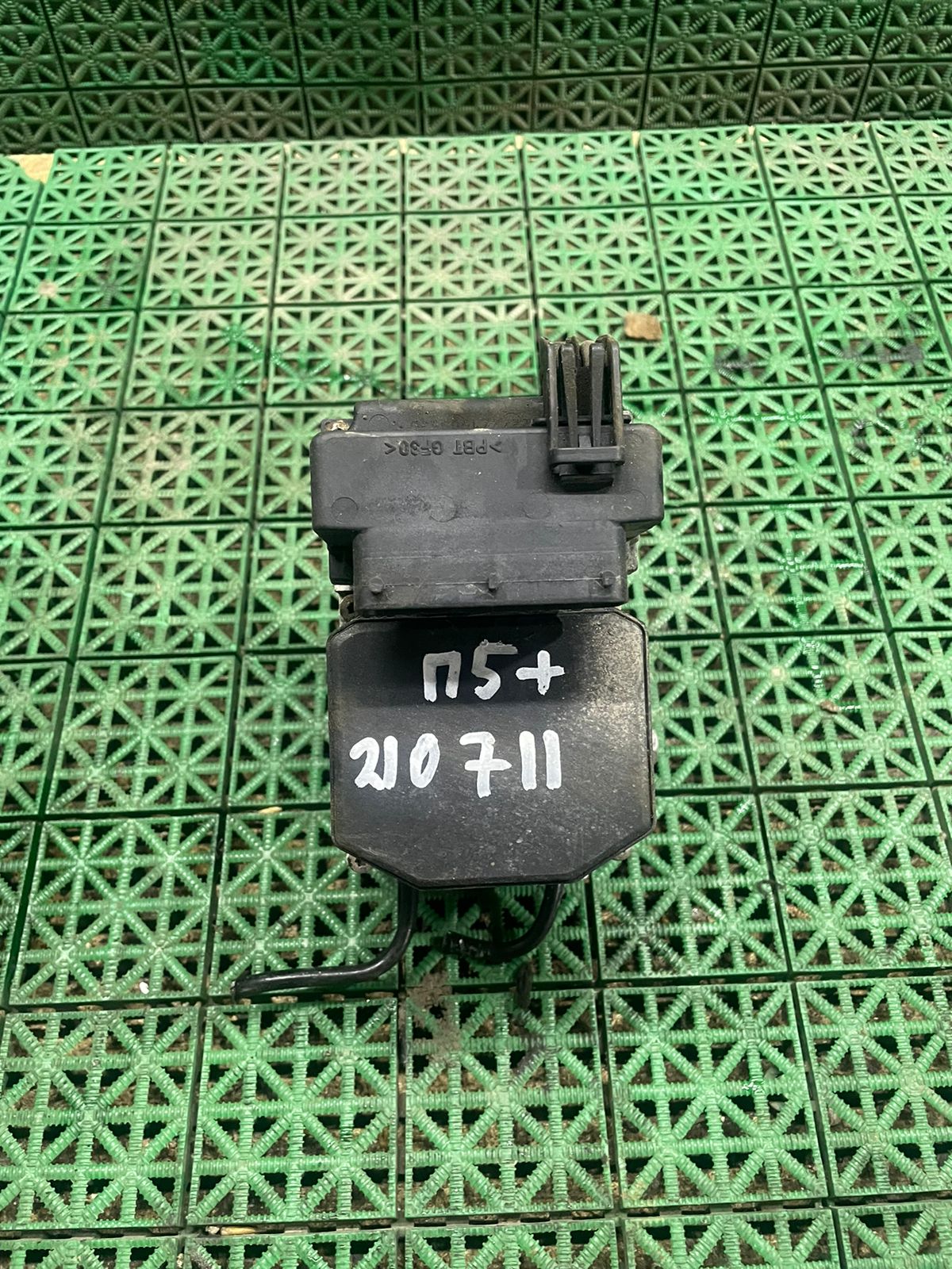Блок ABS AUDI A4 8D, A6 C5, VOLKSWAGEN PASSAT B5+ 1995- б/у
