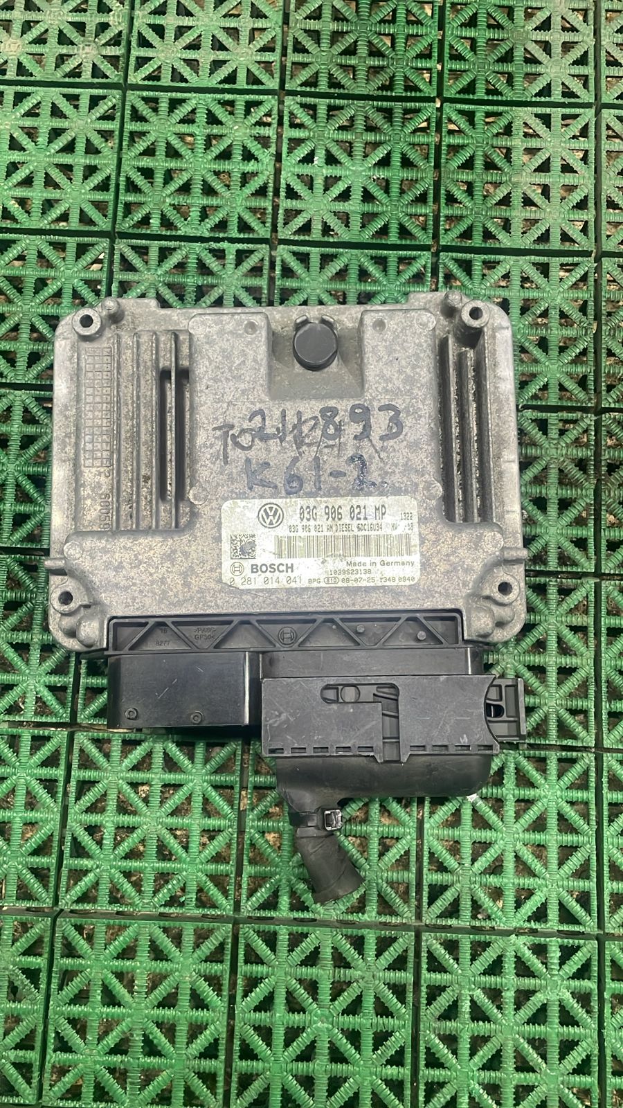 Блок управления двигателя ДВС ЭБУ VOLKSWAGEN TOURAN 2,0 BKD 2003- б/у