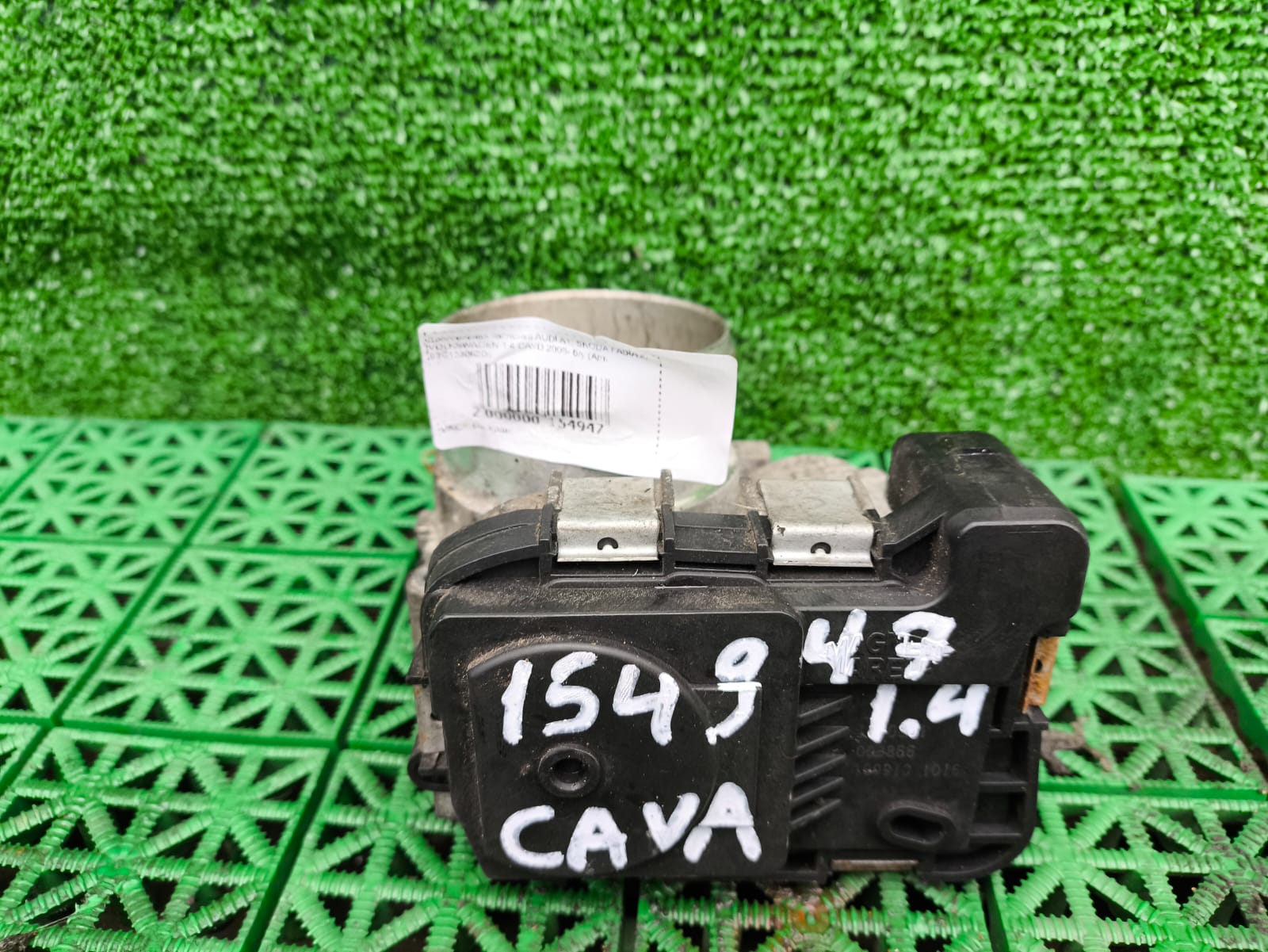 Дроссельная заслонка AUDI A1, SKODA FABIA 2, VOLKSWAGEN 1,4 CAVD 2008- б/у