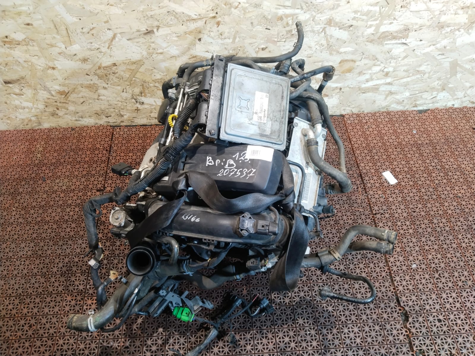 Двигатель AUDI A3, SKODA  OCTAVIA RAPID, VOLKSWAGEN GOLF 5+/6, CADDY CBZA/CBZB 1,2T 63/77 KW, 86/105 ЛС 2008- б/у