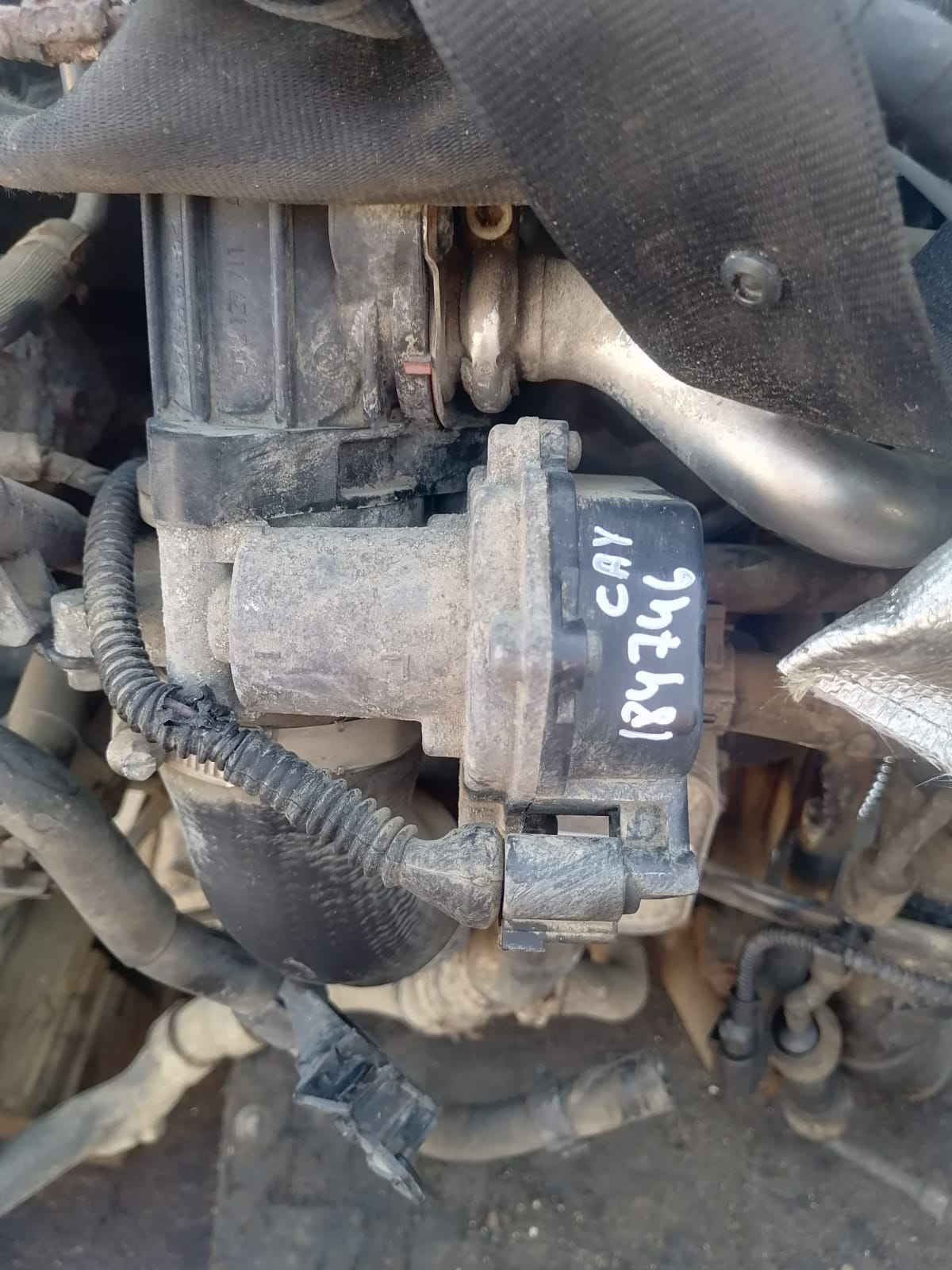 Дроссельная заслонка AUDI A3, SKODA OCTAVIA A7, VOLKSWAGEN GOLF 7, PASSAT B7, CADDY 1,6 CAYD 2011- б/у