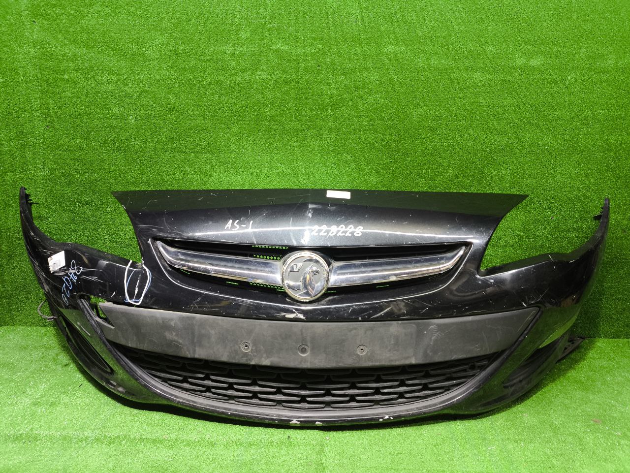 Бампер OPEL ASTRA J 2012- передний хэтчбек 5 ти дверный чёрный б/у