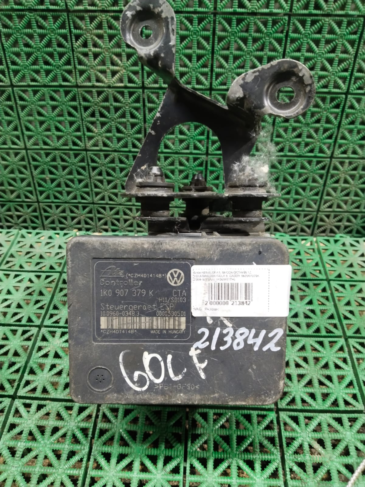 Блок ABS AUDI A3, SKODA OCTAVIA 1Z, VOLKSWAGEN GOLF 5, CADDY 1K0907379K 2004- Б/У