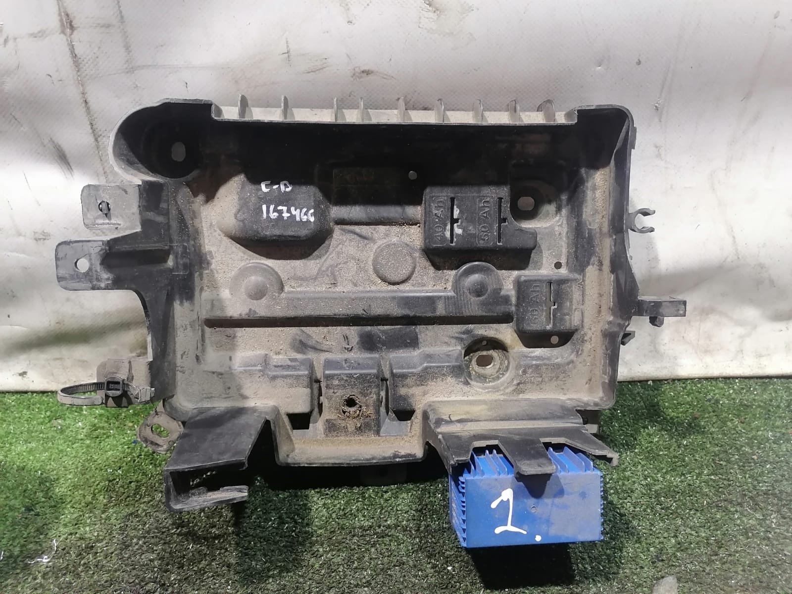 Площадка под АКБ аккумулятор OPEL CORSA D 2006- б/у