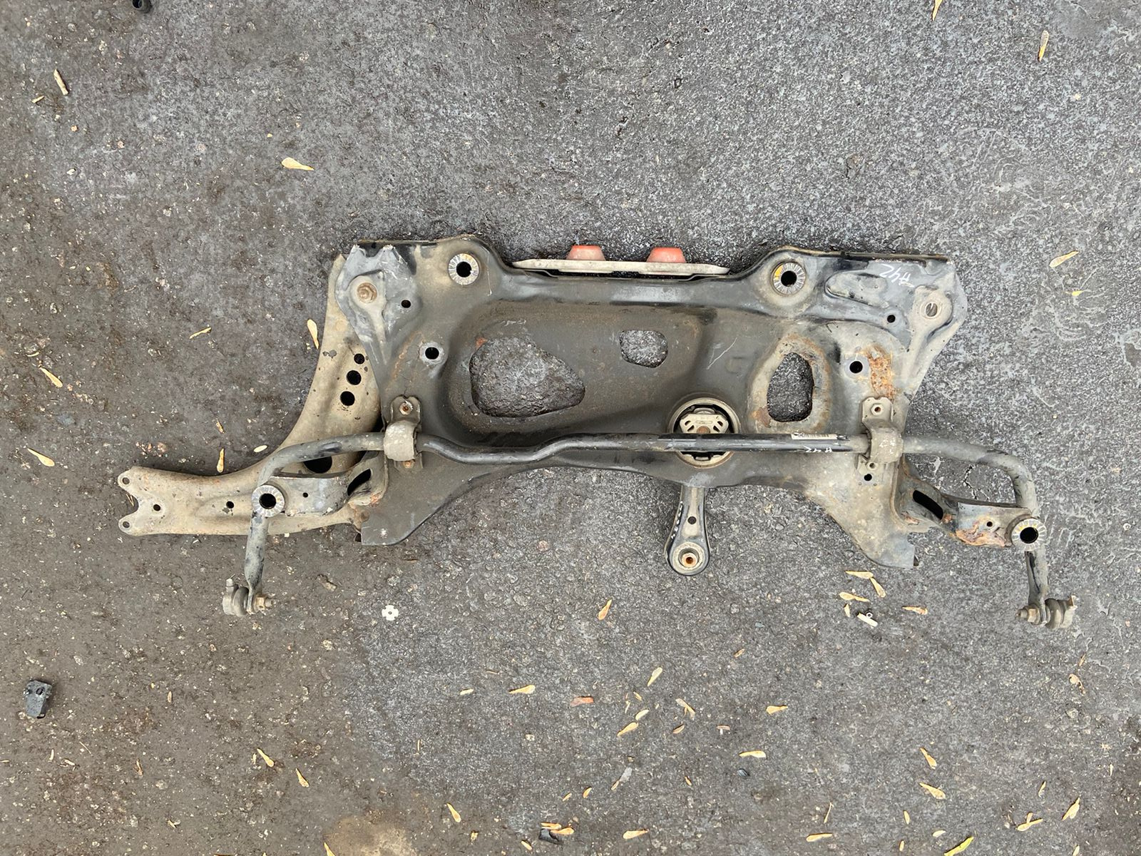 Подушка, опора коробки передач AUDI A3, SKODA OCTAVIA A7, VOLKSWAGEN GOLF 7 2013- задняя б/у