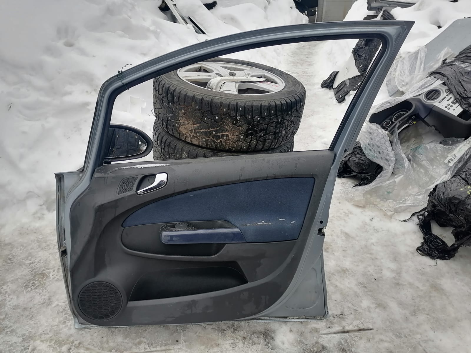 Стеклоподъемник OPEL CORSA D 2006- передний правый электрический б/у