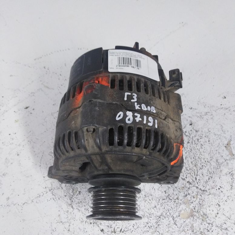 Генератор VOLKSWAGEN GOLF 3, VENTO, PASSAT B3/B4, SHARAN 70A 1993- (4 ноги под квадр фишку) Б/У